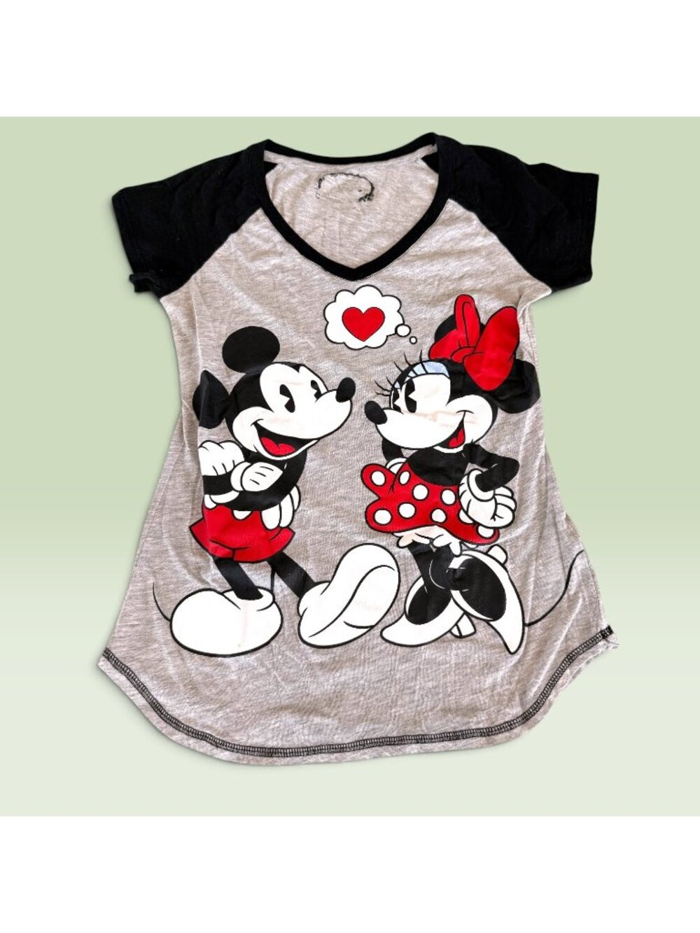 Women’s Disney Mickey Minnie Mouse Graphic Raglan T Shirt Medium